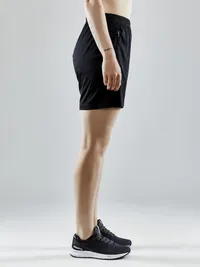 1910149-999000_Evolve Zip Pocket Shorts W_Closeup2.jpg
